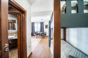 Ένα ή περισσότερα κρεβάτια σε δωμάτιο στο Best Central LUX Studio