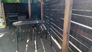 En terrasse eller udendørsområde på Ferienwohnung Malchower See Strandnähe