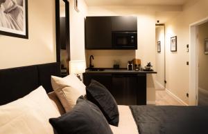 Kuchyň nebo kuchyňský kout v ubytování Passion 4U Airport