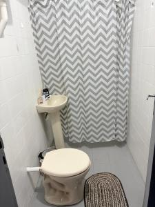 Ванна кімната в Samis house