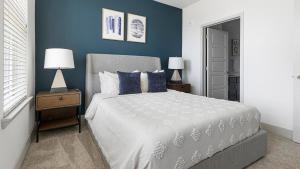 Giường trong phòng chung tại Landing at Eighty One10 +75 ảnh