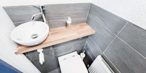 Koupelna v ubytování The Burford Hideaway + 100 fotografií