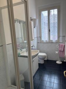 Un baño de Casa Bella Vista 6 fotos más