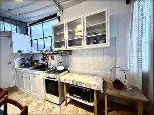 Køkken eller tekøkken på Casa Posada Doña Miriam Caraz Perú