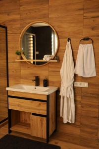 Φωτογραφία από το άλμπουμ του In Black forest σε Guta