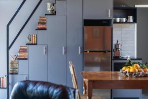 Η κουζίνα ή μικρή κουζίνα στο Hinterland Hideaway - Oceanstays