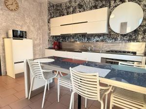 Η κουζίνα ή μικρή κουζίνα στο Casa Buda Maggiore