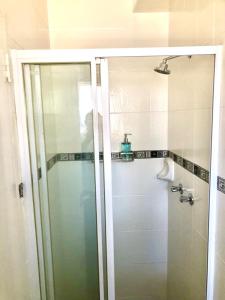 Ένα μπάνιο στο Serenity at Urban Space