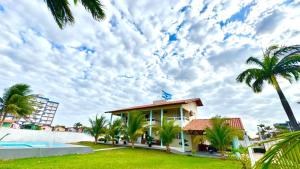La alberca dentro o cerca de Casa do Lago Salinópolis