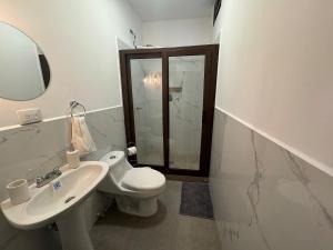 Phòng tắm tại Casa Sofia! Pet friendly, AC, WiFi, Private parking +31 ảnh