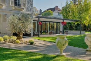 Zahrada ubytování La Nuit au Quai Chambre de Luxe CHARDONNAY