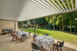 Zahrada ubytování La Nuit au Quai Chambre de Luxe CHARDONNAY