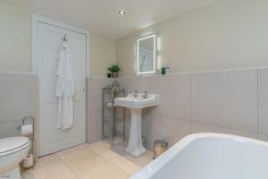 Ένα μπάνιο στο Eiddior +22 φωτογραφίες