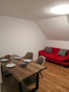 Posezení v ubytování Schöne Wohnung am Bahnhof Schwerte