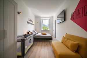 Χώρος καθιστικού στο Renzo & Lucia Lakefront Suites with Stunning Views of Lake Como