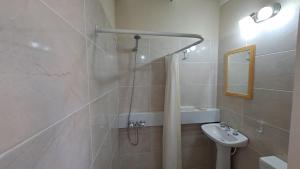 Ένα μπάνιο στο La Esperanza