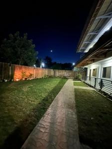 Κήπος έξω από το Lunazul Guesthouse