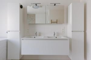 Phòng tắm tại Vakantiewoning Sable Dor +24 ảnh