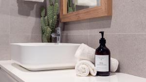 Ένα μπάνιο στο Sunrise Ocean View +34 φωτογραφίες