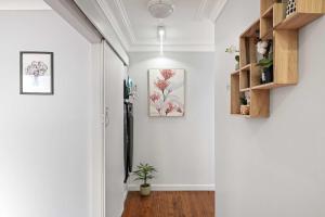 Ảnh trong thư viện ảnh của Convenient Double Ensuite Room - Peakhurst ở Peakhurst +16 ảnh