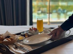 Jídlo v hotelu nebo okolí