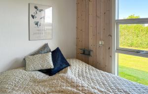 Ένα ή περισσότερα κρεβάτια σε δωμάτιο στο Gorgeous Home In Haderslev