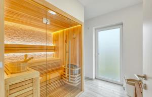 Φωτογραφία από το άλμπουμ του Modernes Ferienhaus Mit Sauna  +15 φωτογραφίες