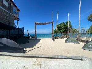 Φωτογραφία από το άλμπουμ του Amora Beach σε Barú