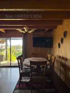 Μια τηλεόραση ή/και κέντρο ψυχαγωγίας στο casa de campo punta nao