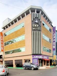 Bygningen som motellet ligger i