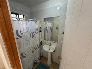 O baie la Cabañas Refugio Arqueologico