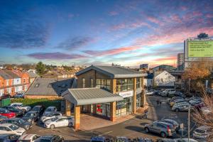 Το κτήριο όπου στεγάζεται  το διαμέρισμα