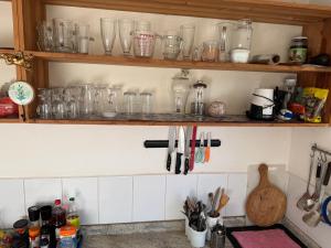 Η κουζίνα ή μικρή κουζίνα στο Cabañas Refugio Arqueologico +13 φωτογραφίες