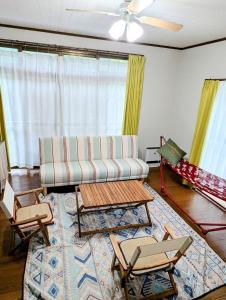 Khu vực ghế ngồi tại Satoyama no Yado Kei-House - Vacation STAY 55796v