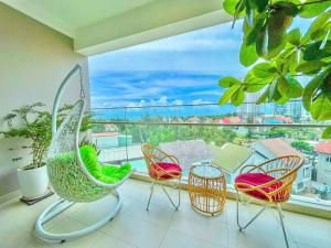Μπαλκόνι ή βεράντα στο THE SÓNG SEA APARTMENT VUNG TAU - CĂN HỘ VEN BIỂN VŨNG TÀU - Sam House
