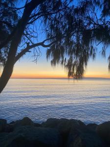 Galería fotográfica de A great break near beach n bars! en Redcliffe