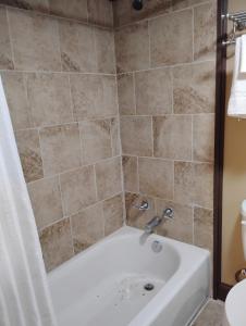 Foto de la galería de Gated 2 Double Bed Studio with Full Kitchen 118 en Baton Rouge