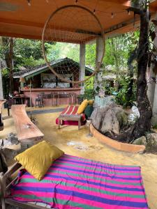 Κήπος έξω από το Hanuman Heights