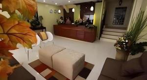 Vstupní hala nebo recepce v ubytování Sampaguita Suites Plaza Garcia