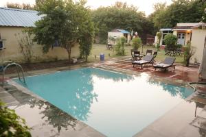 Πισίνα στο ή κοντά στο Shikaar Valley