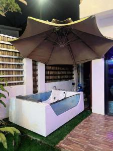 Φωτογραφία από το άλμπουμ του Light residence στη Μανίλα