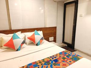 Ένα ή περισσότερα κρεβάτια σε δωμάτιο στο Hotel Havana