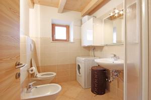 Gallery image of Ciasa Savoy in Vigo di Fassa