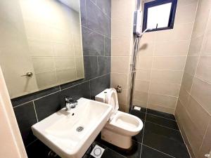 Koupelna v ubytování Tuan Residency