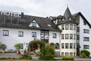 Afbeelding uit fotogalerij van Hotel zum Rehberg in Kastellaun