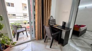 Balkón nebo terasa v ubytování Sreeprada Homes