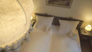 Postel nebo postele na pokoji v ubytování Fährhaus Hotel