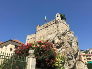 Gallery image of Al Castello Affittacamere in Pietra Ligure