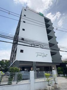 Το κτήριο όπου στεγάζεται  το ξενοδοχείο