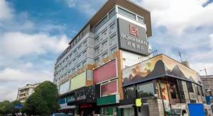 El edificio en el que está el hotel